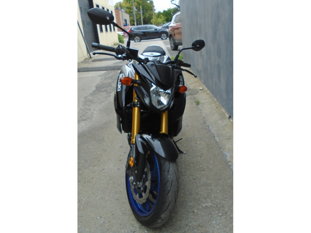 Suzuki Gsx 750s 2022 alt