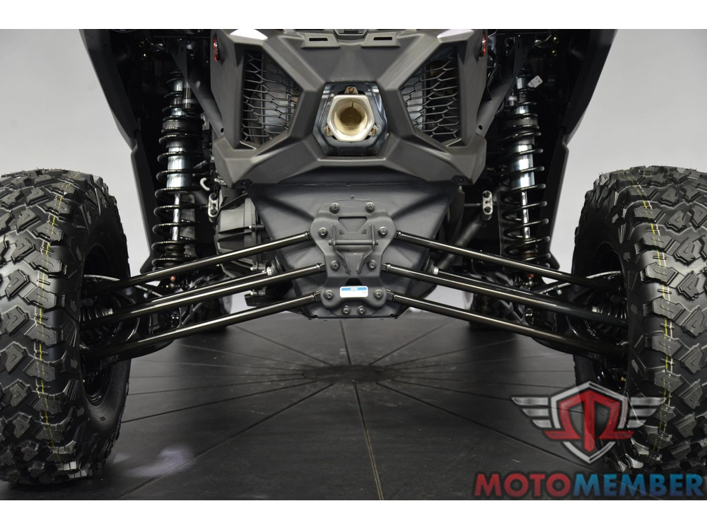 2026 Can-am Maverick X3 X Rs Turbo Rr Triple Black_10.25 In Infotainment