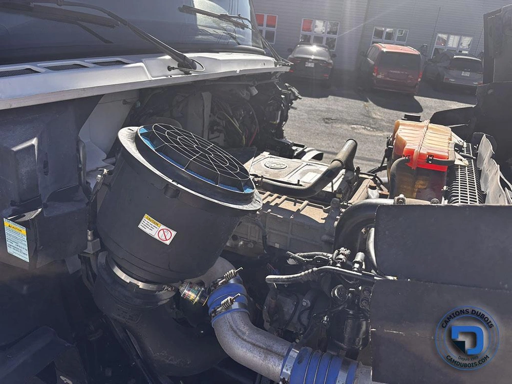 Freightliner 114sd 2022 alt