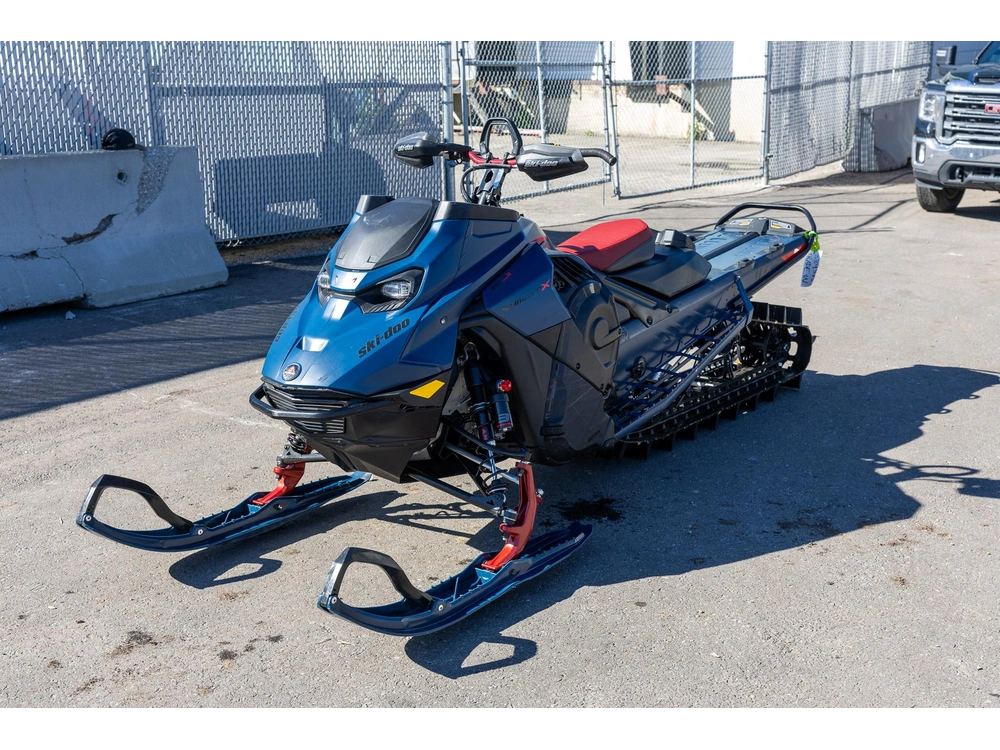 2025 Ski-doo Expert Tjsc alt