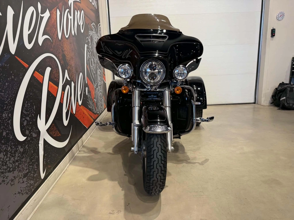 Harley-davidson Triglide Ultra Flhtcutg 2024 alt