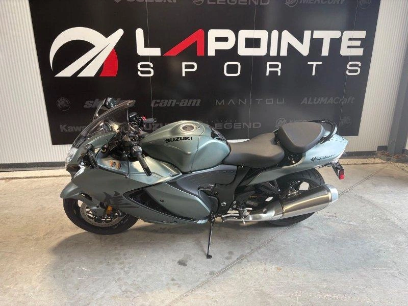 Suzuki Hayabusa 2025 alt