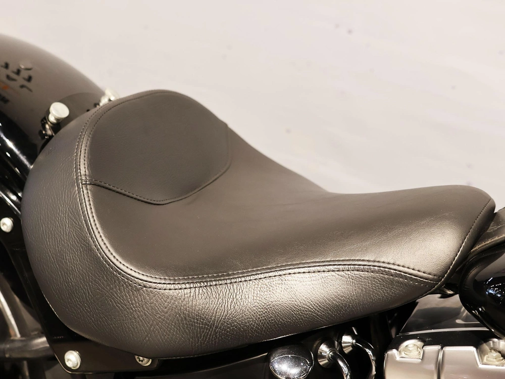 Harley-davidson Fat Boy Lo Flstf 2011