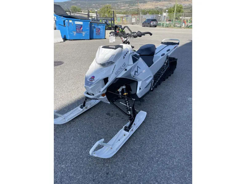 Arctic Cat M 858 SP A1 165 3.0 CN WHT 2027