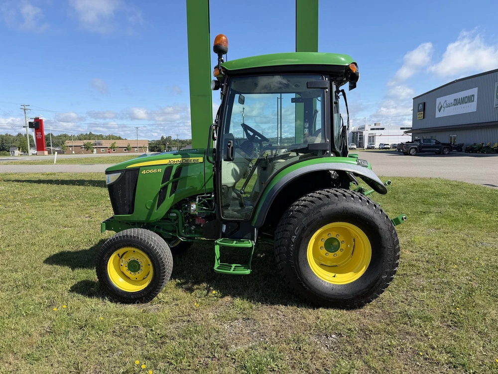 John Deere 4066r 2022