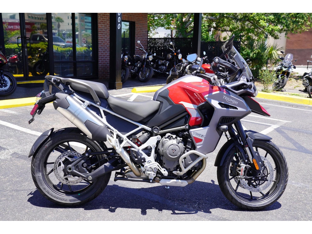 2024 Triumph Tiger 1200 Gt Explorer alt