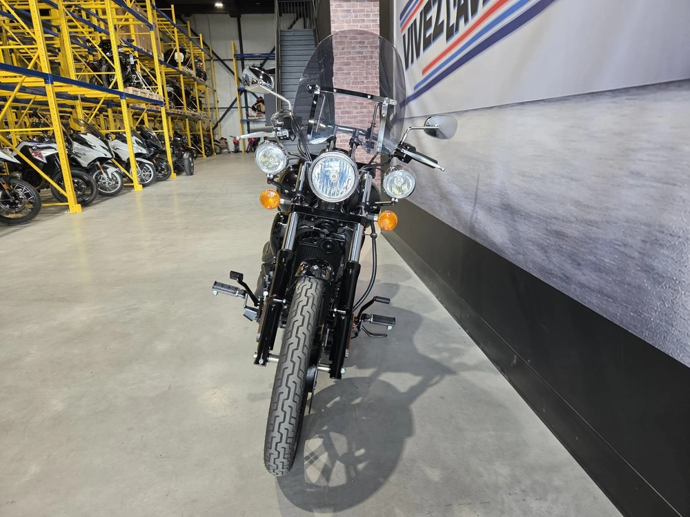 Kawasaki Vulcan 900 2026 alt