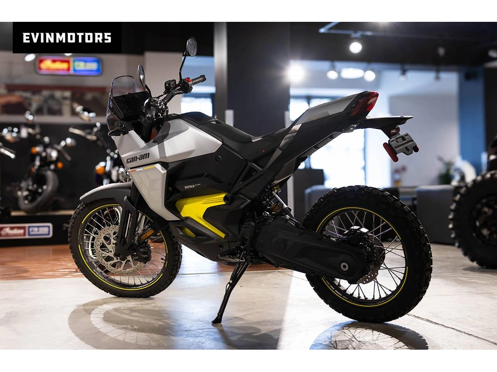 2025 Can-am Origin® 73