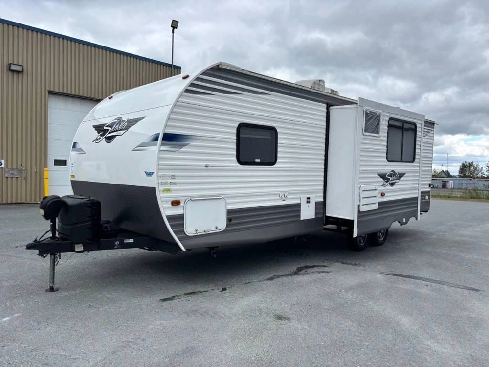 Shasta Revere 25rs 2021