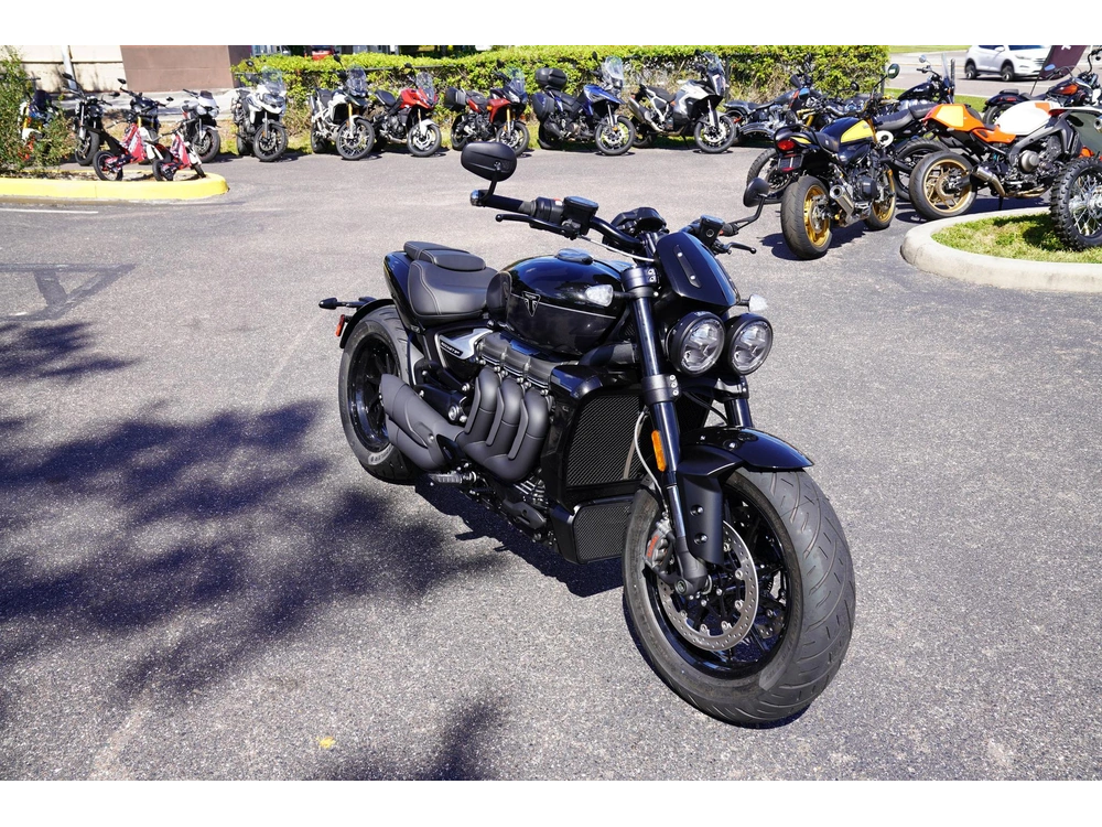2026 Triumph Rocket 3 Storm R alt