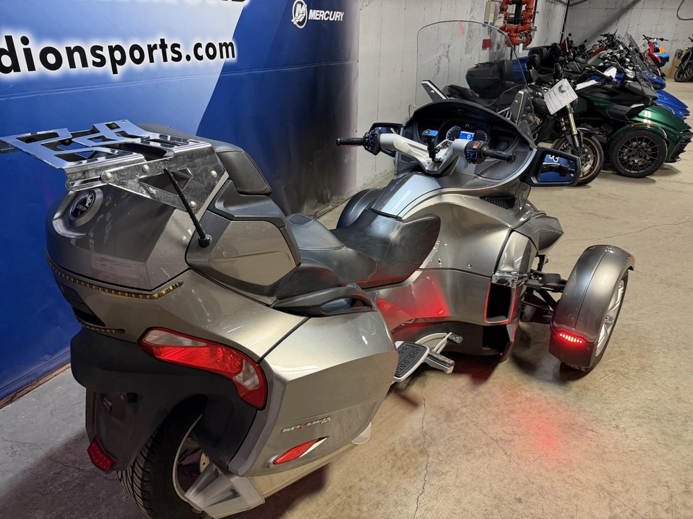 Can-am Spyder Rt Sm5 2011 alt