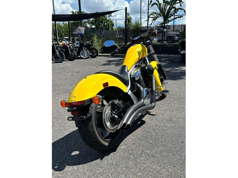 2023 Honda Fury Abs alt