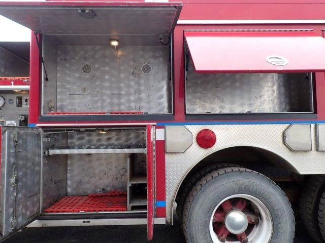 International 2600 1993
