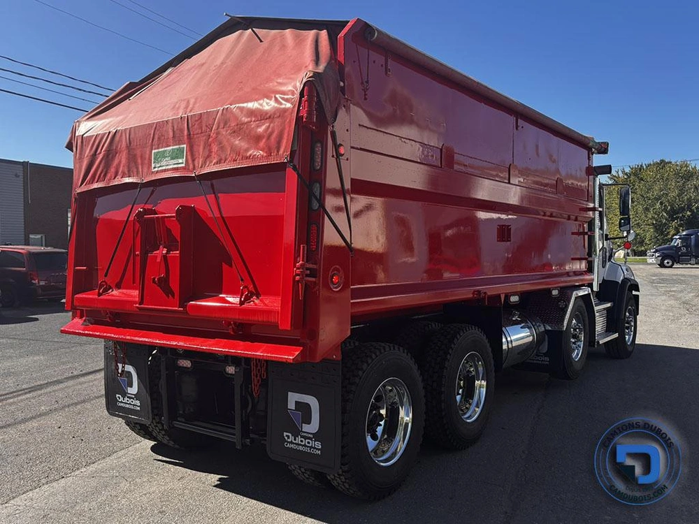 Freightliner 114sd 2022 alt