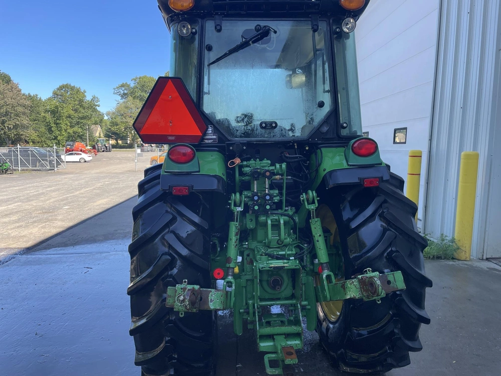 2017 John Deere 5090gn alt