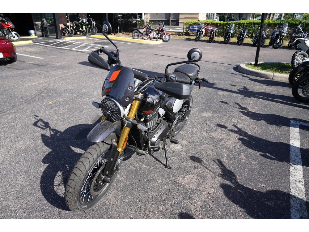 2026 Triumph Scrambler 400 Xc alt