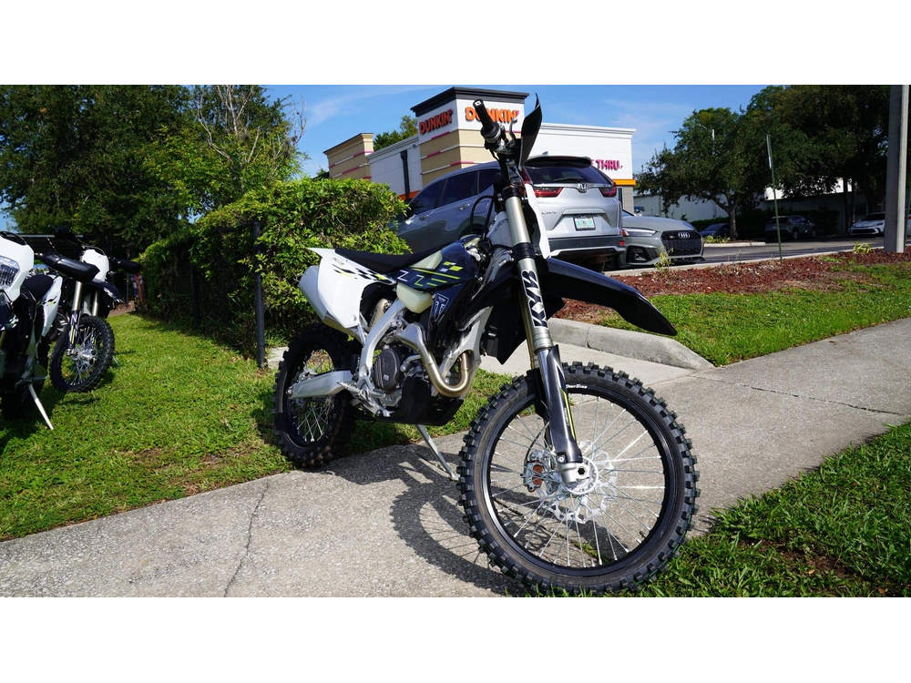 2026 Triumph Tf450-x alt