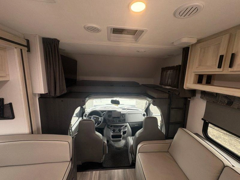 Forest River Sunseeker 3050s 2023 alt
