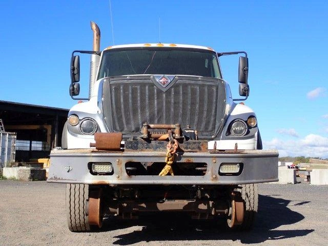 International 7600 2010