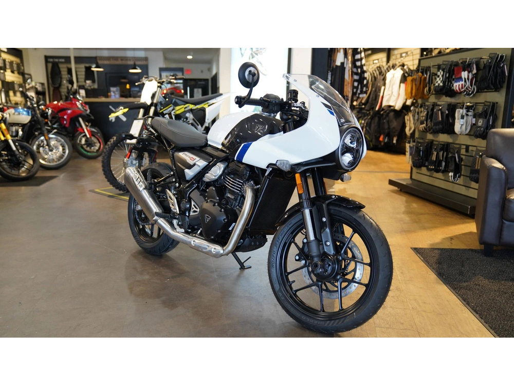 2026 Triumph Thruxton 400 alt
