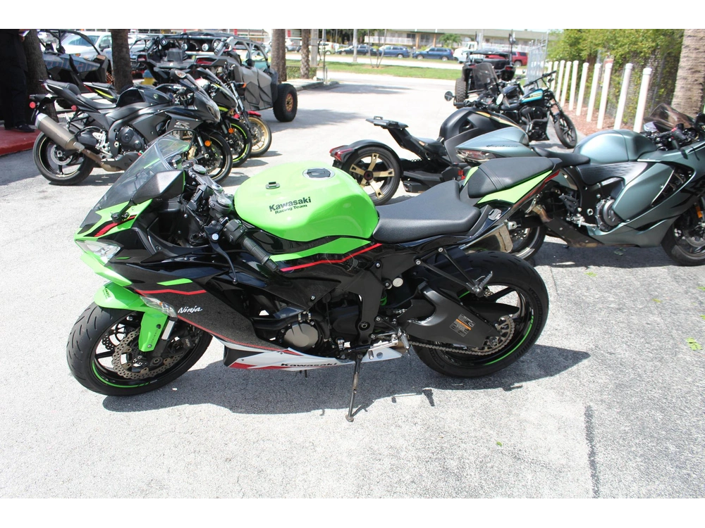 2021 Kawasaki Ninja6r