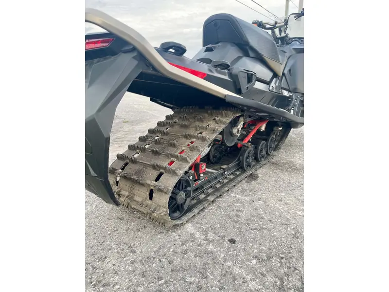 BRP MACH Z 900 ACE TURBO R 2022