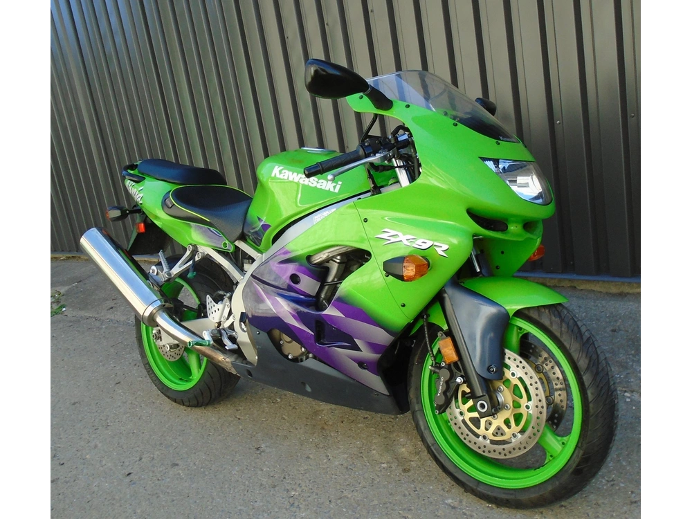 Kawasaki Zx9 1999 alt