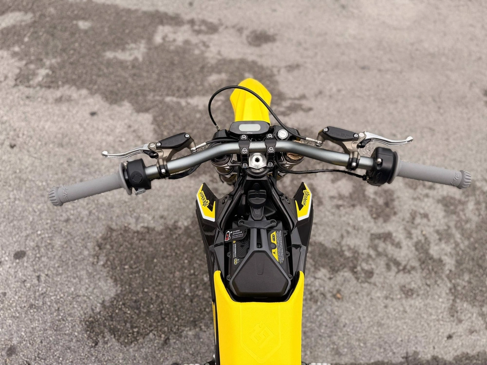 2025 Surron Hyper Bee 14/12