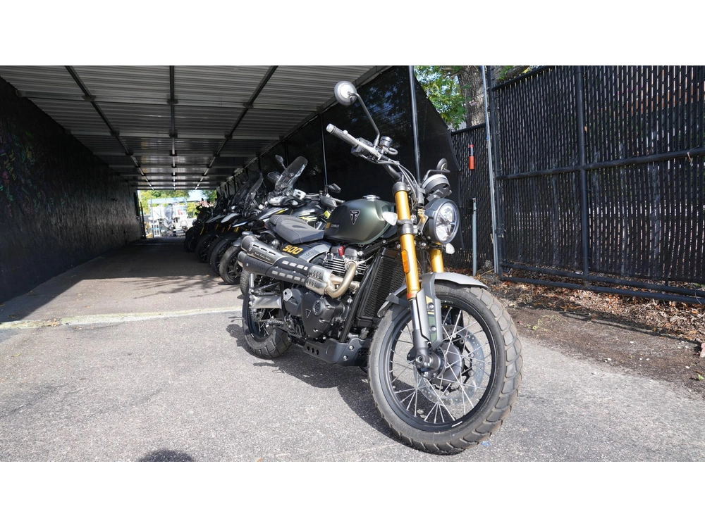 2026 Triumph Scrambler 900 alt