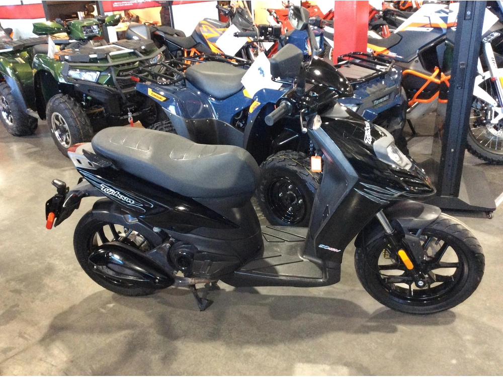 Piaggio Typhoon 49cc 2023 alt