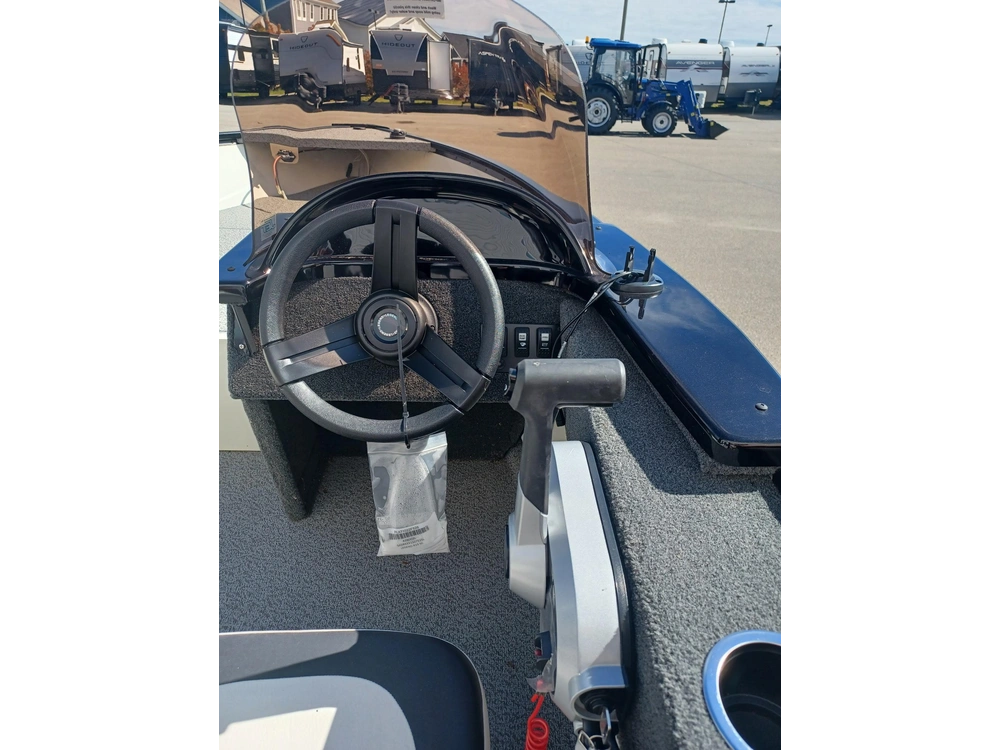 2026 Legend Boats R15 Sc alt