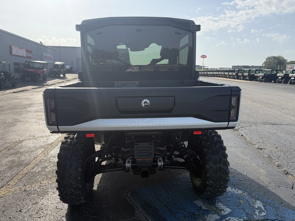 2026 Can-am Ssv Defender Limited 65 Hd11