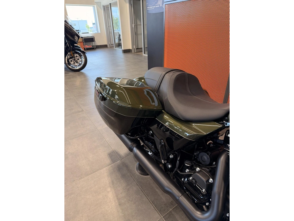 2026 Harley-davidson Grand American Touring alt
