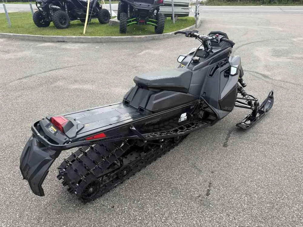 2022 Polaris Switchback 146'' 850 alt