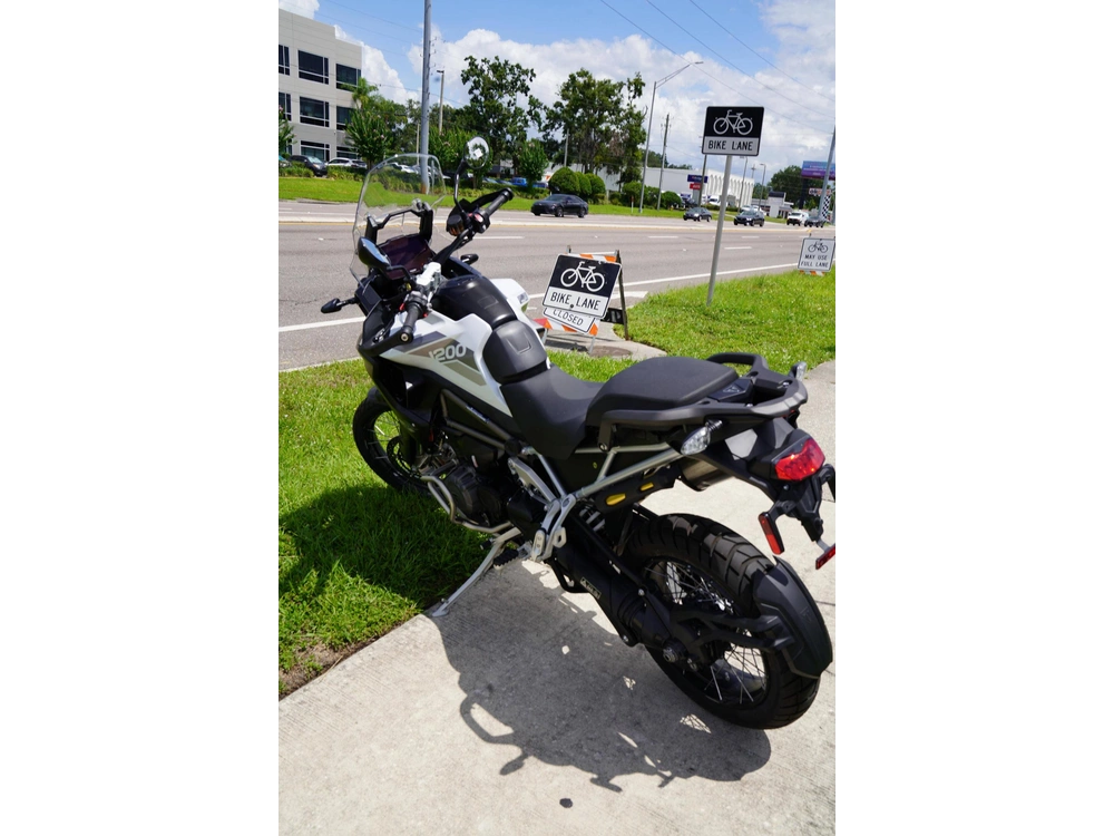 2023 Triumph Tiger 1200 Rally Pro alt
