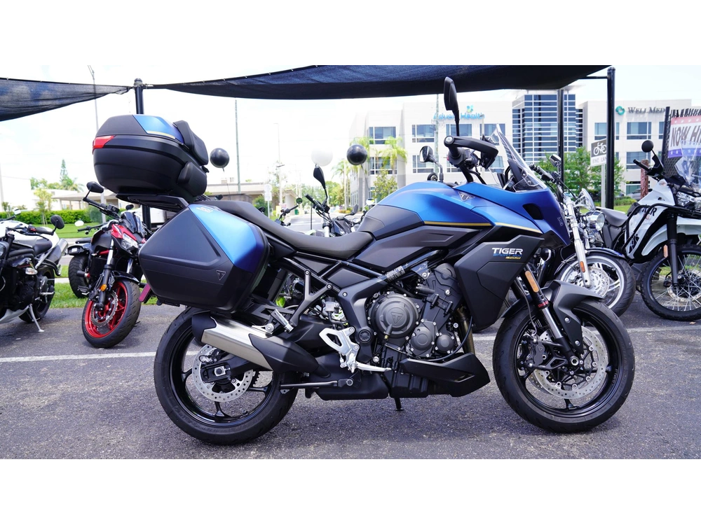 2026 Triumph Tiger Sport 800 Tour alt