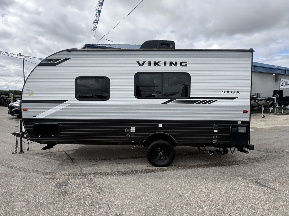 2023 Viking 17fq alt