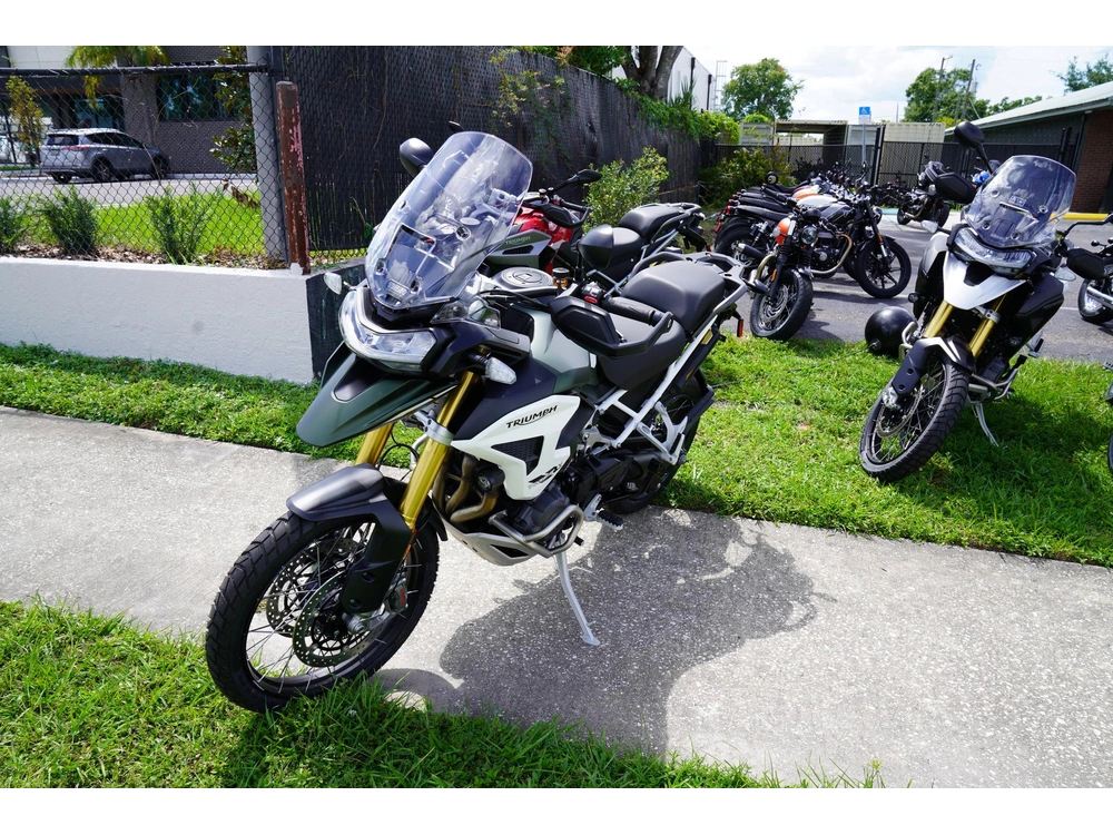 2024 Triumph Tiger 1200 Rally Pro alt