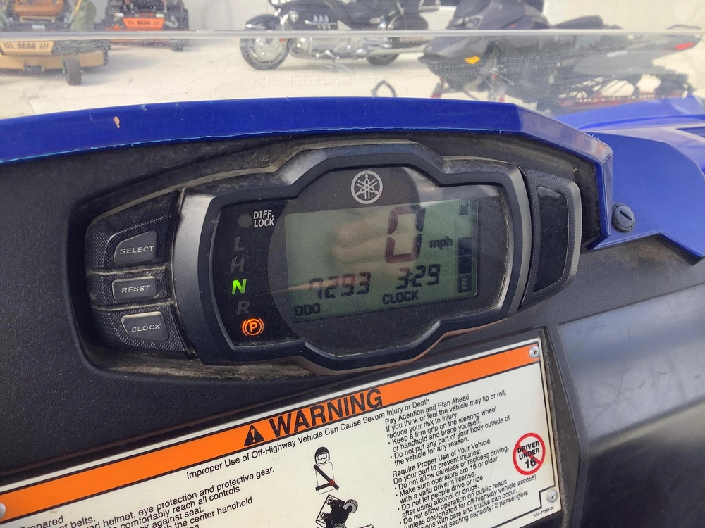 2014 Yamaha Viking 700 alt