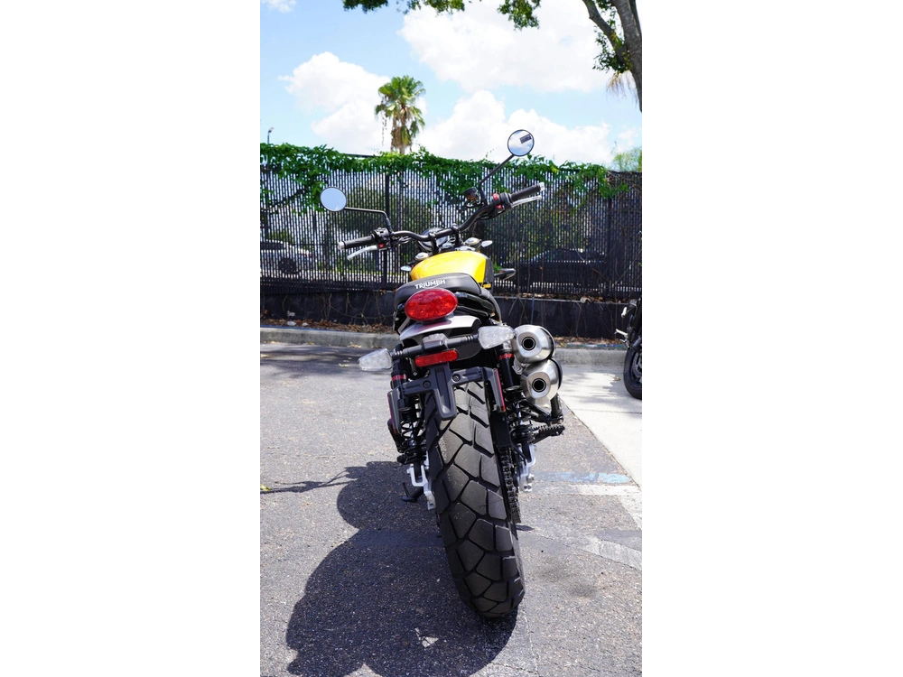 2026 Triumph Scrambler 900 alt