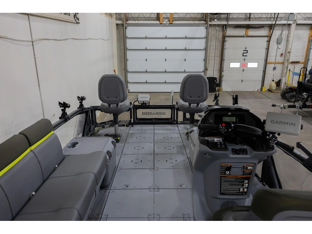 2026 Sea-doo Switch Fish 21 300hp 54tb alt