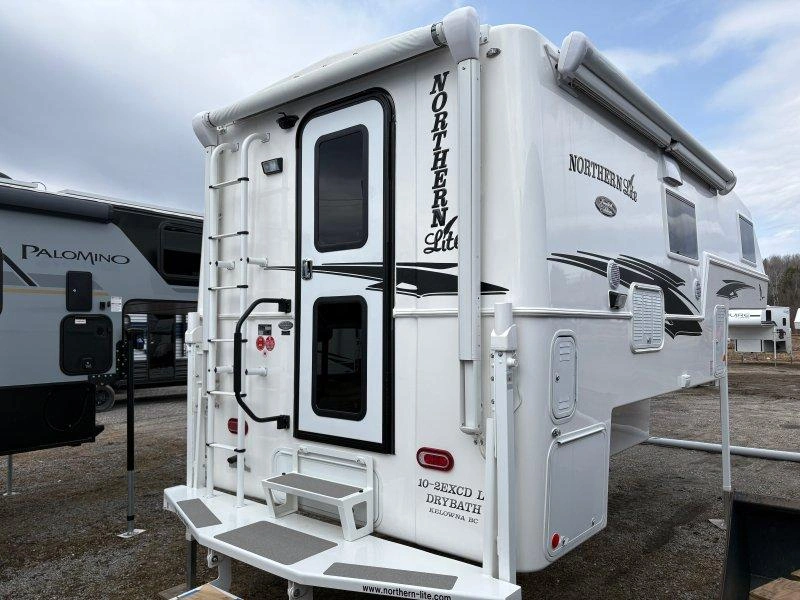 2027 Northern Lite 10.2 Le Db
