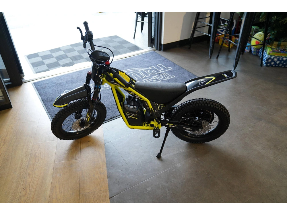 2026 Triumph Txp-16 alt