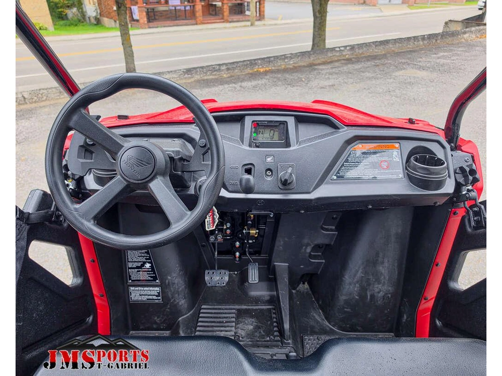 Honda Pioneer 520 Toit Inclus 2026 alt