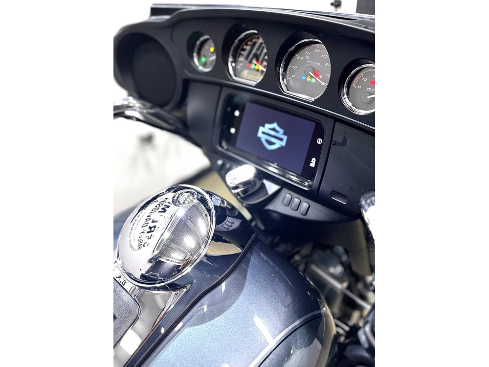 Harley-davidson Tri Glide 2025 alt