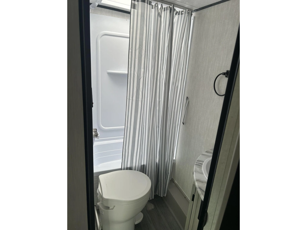 Coachmen Apex 186bh 2026 alt