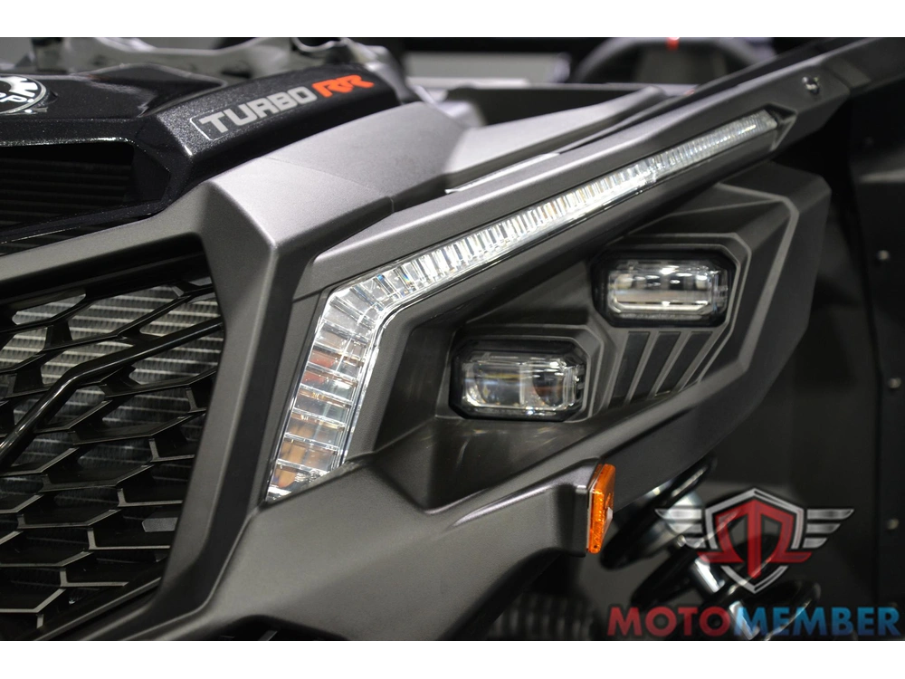 2026 Can-am Maverick X3 X Rs Turbo Rr Triple Black_10.25 In Infotainment