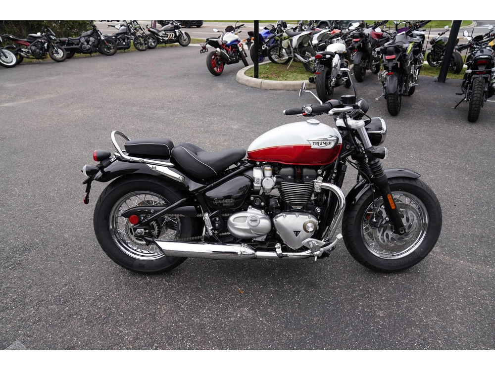 2025 Triumph Bonneville Speedmaster alt
