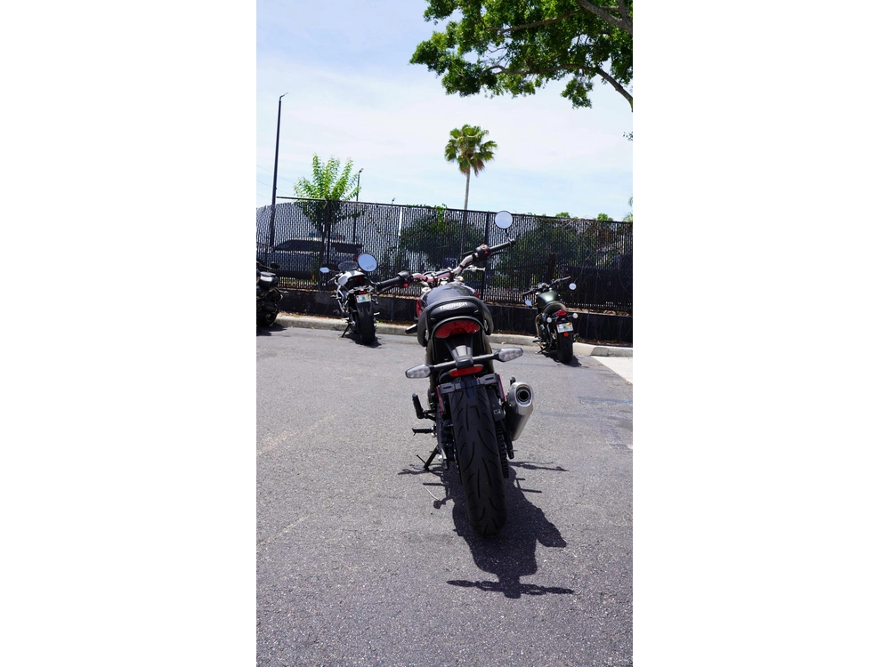 2026 Triumph Speed 400 alt