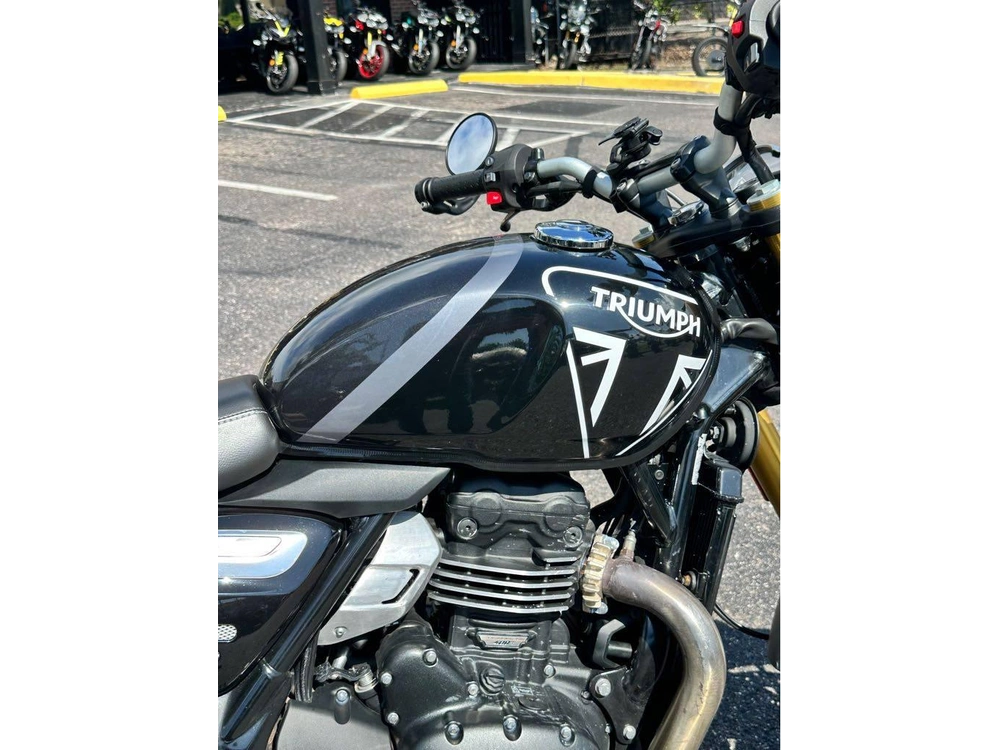 2024 Triumph Speed 400 alt